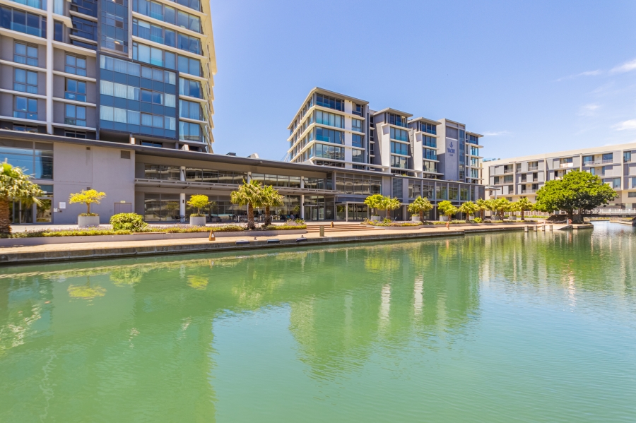 To Let 1 Bedroom Property for Rent in Foreshore Western Cape